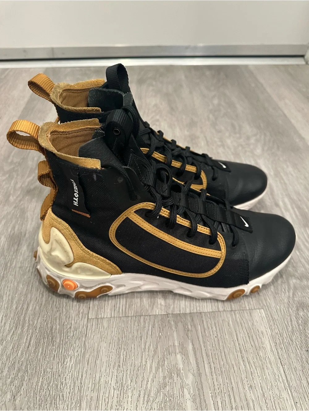 Nike modern high